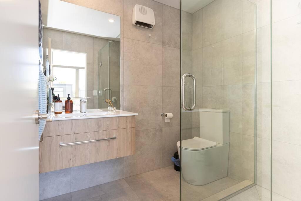 Inner City Luxury With Free Parking Christchurch Exterior foto